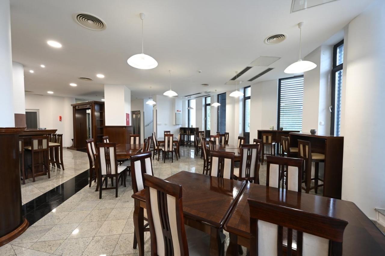 Hotel "Jkc Banja Luka" Exterior foto